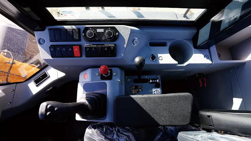 Фотографія моделі SEM 656F