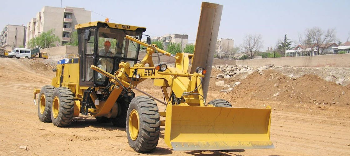 Зведення насипів за допомогою автогрейдерів SEM